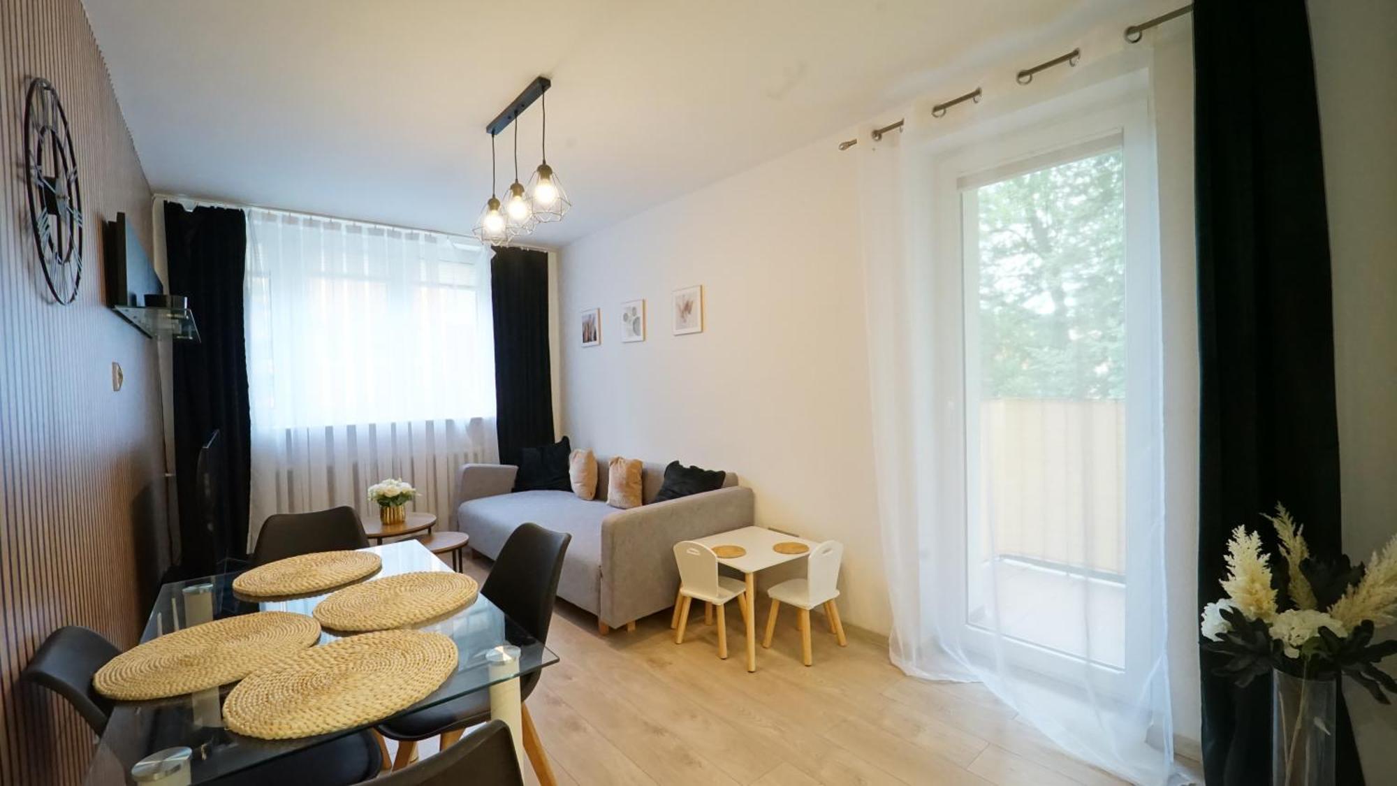Apartment Every Sky Nadrzeczna 10 *